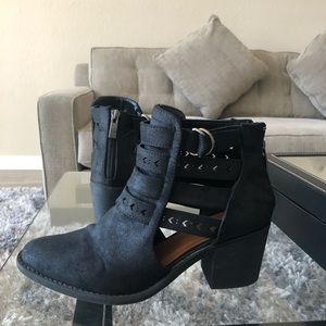 Black Boots Size 8